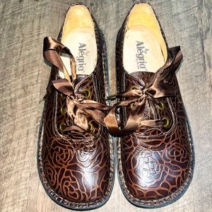 Alegria by PG Lite brown leather, rose embossed, rocker bottom shoe